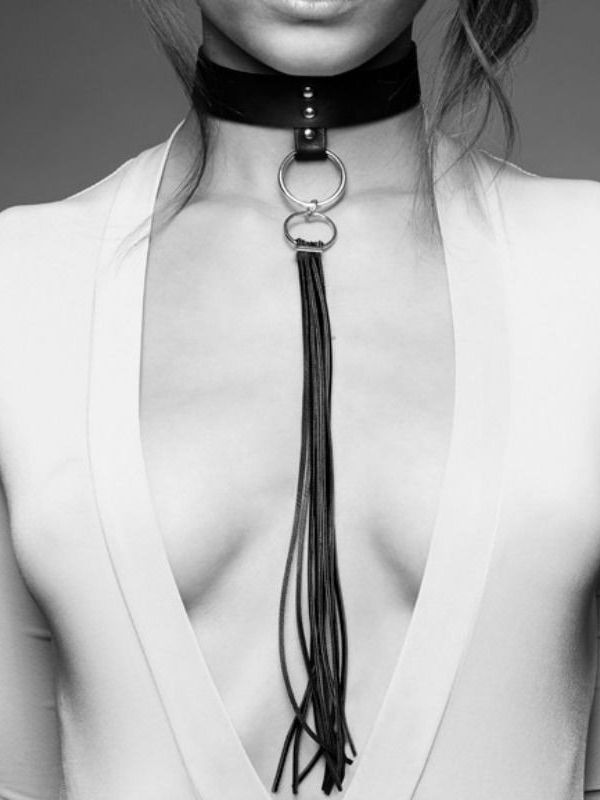 MAZE Collar de Flecos Negro